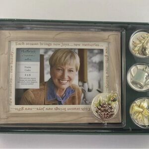 Hallmark Four Season Changeable Magnets 2004 Vintage 4X6 Photo‎ Frame